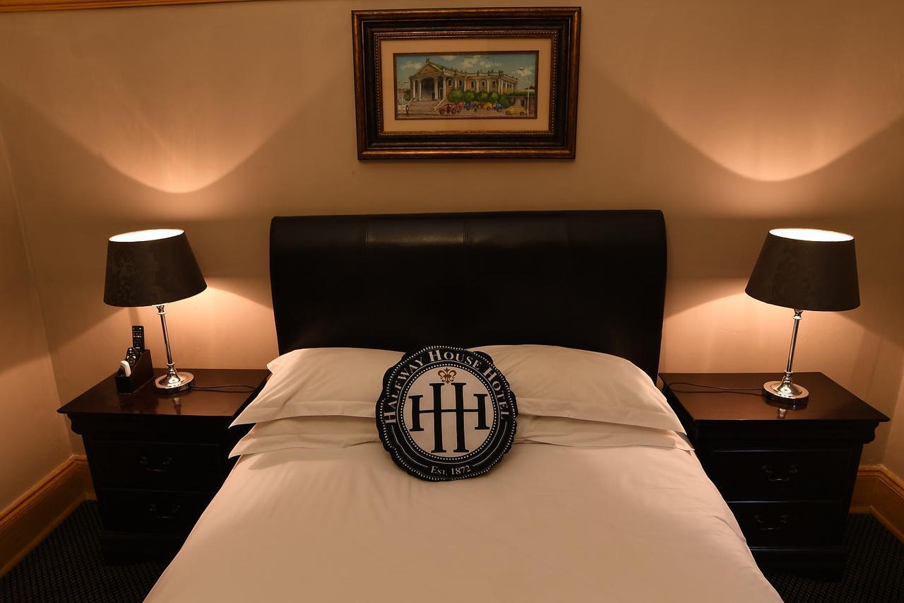 Halfway House Hotel Kimberley Εξωτερικό φωτογραφία